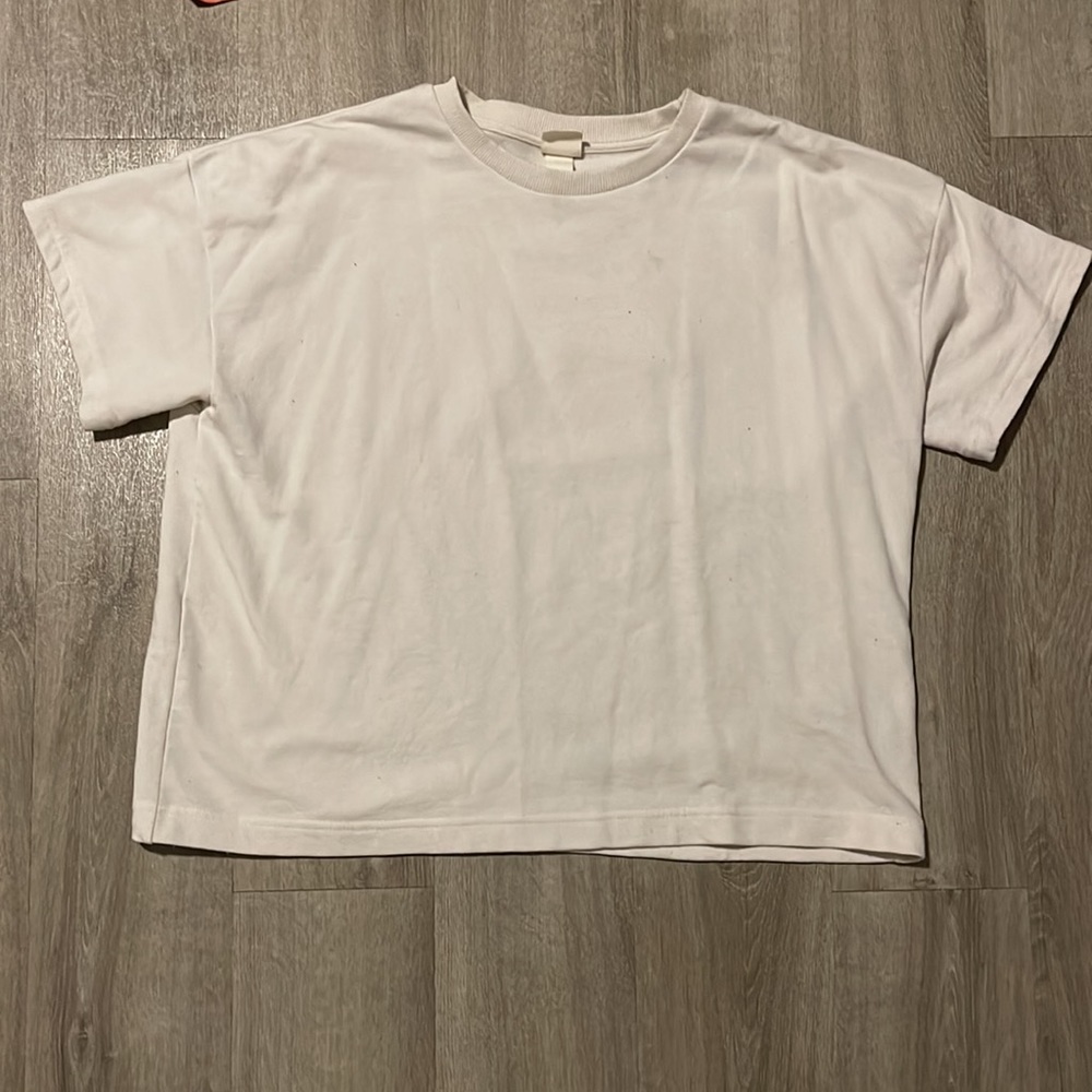 3 H&M shirts - Picture 2 of 7